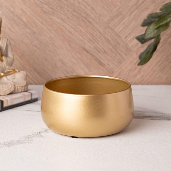 Bram Metal Pot